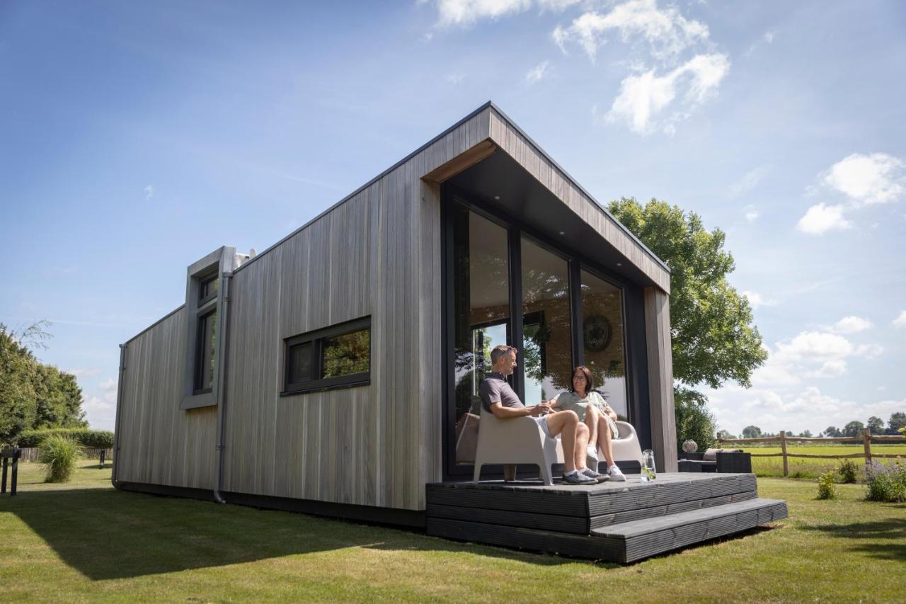 Bij De Genieterij Luxe Tiny Houses Koudum Kültér fotó